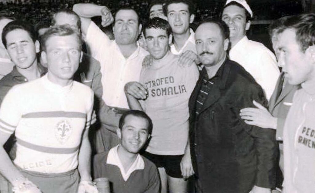 Emilio Giribon dopo la vittoria nel 1° Trofeo Pro-Somalia nel 1959 - la gara dopo qualche anno prenderà il nome di Trofeo Città di Lucca
